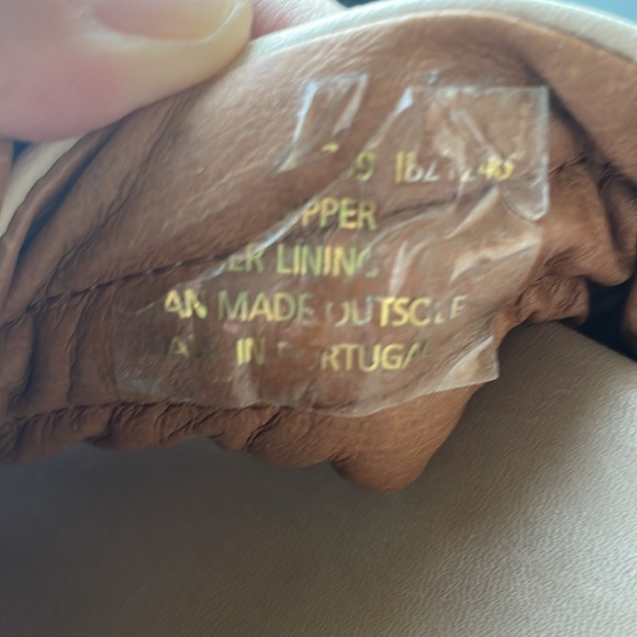 Miz Mooz New York City leather sandals. Cream color. Size 39 (8 1/2) - Picture 4 of 8